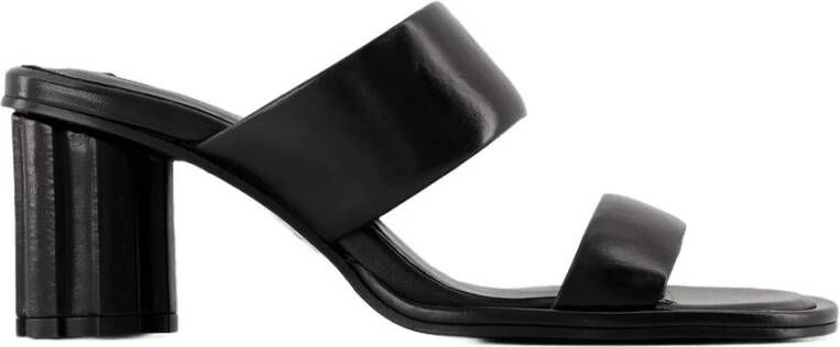 Ami Paris Zwarte Leren Court Schoenen