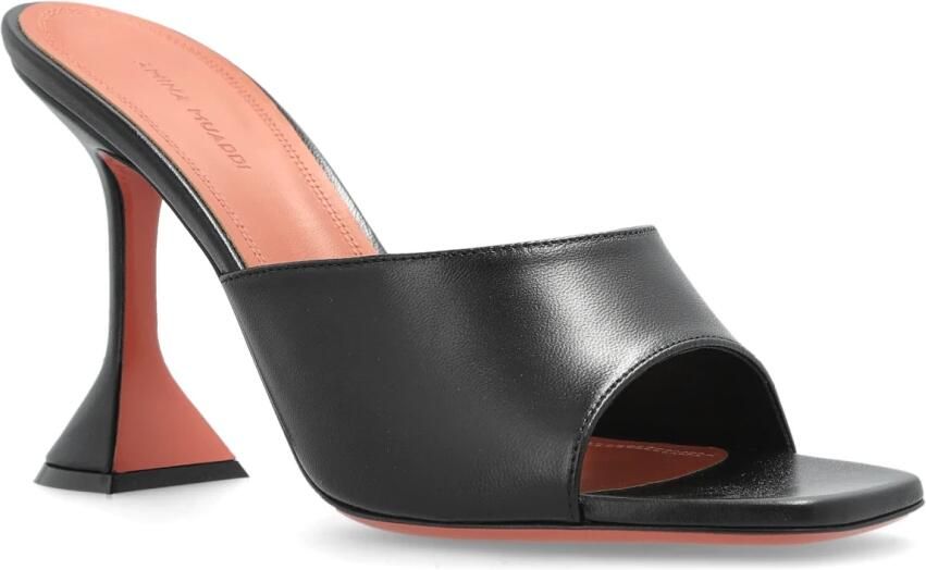 Amina Muaddi Zwarte Leren Sandalen Verhoog Je Stijl - Foto 5