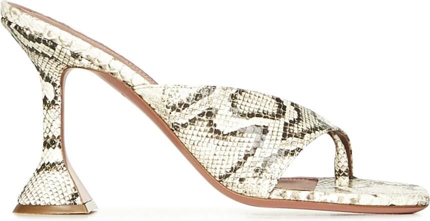 Amina Muaddi Beige Leren Sandalen Vierkante Neus - Foto 2