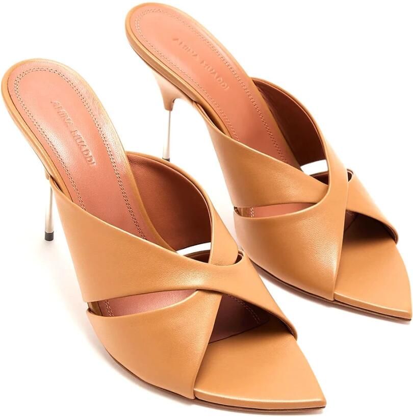 Amina Muaddi Suède Muiltjes in Latte Kleur