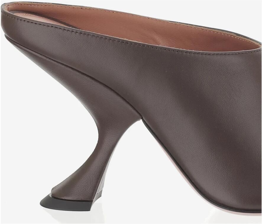 Amina Muaddi Uma Sandalen - Foto 2