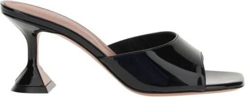 Amina Muaddi Lupita Sandalen