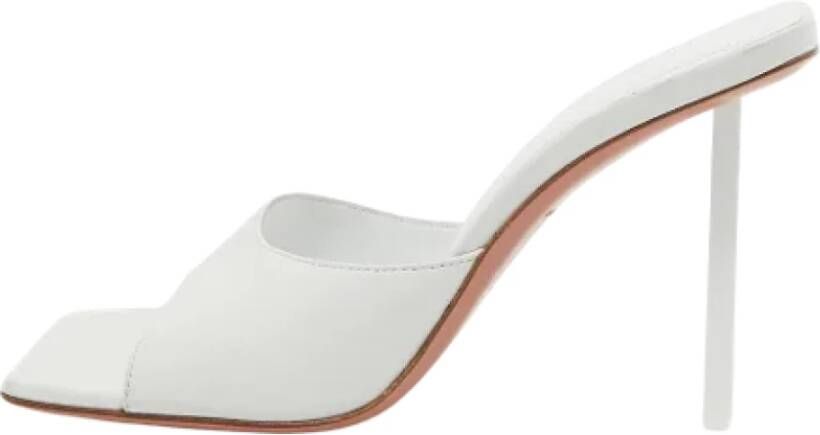Amina Muaddi Pre-owned Leather sandals White Dames