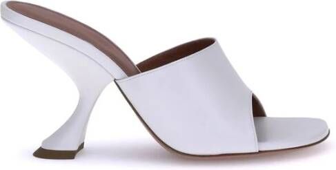 Amina Muaddi Taylor Sandalen