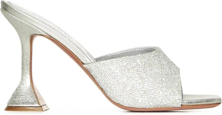 Amina Muaddi Zilveren Sandalen met Kristallen
