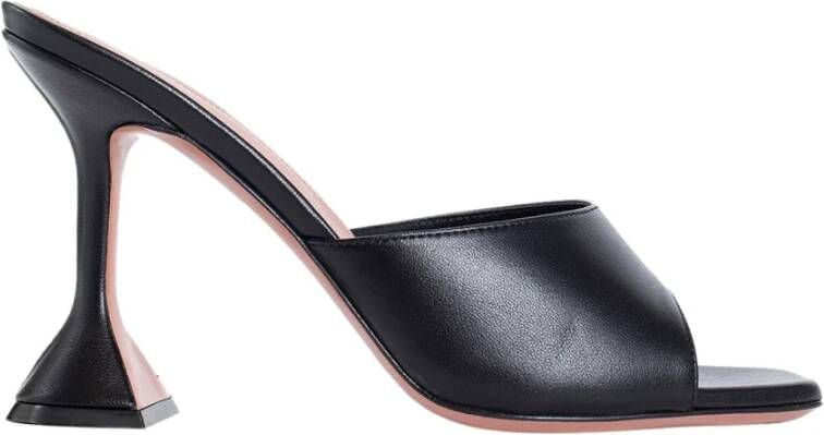 Amina Muaddi Zwarte Nappa Leren Slipper Piramide Hak Black Dames