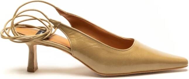 Angel Alarcon shoes Bruin Dames