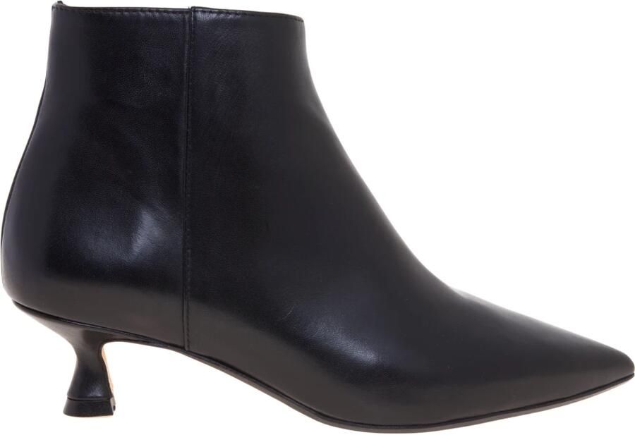 Anna F. Enkellaarsjes FW 2026 27