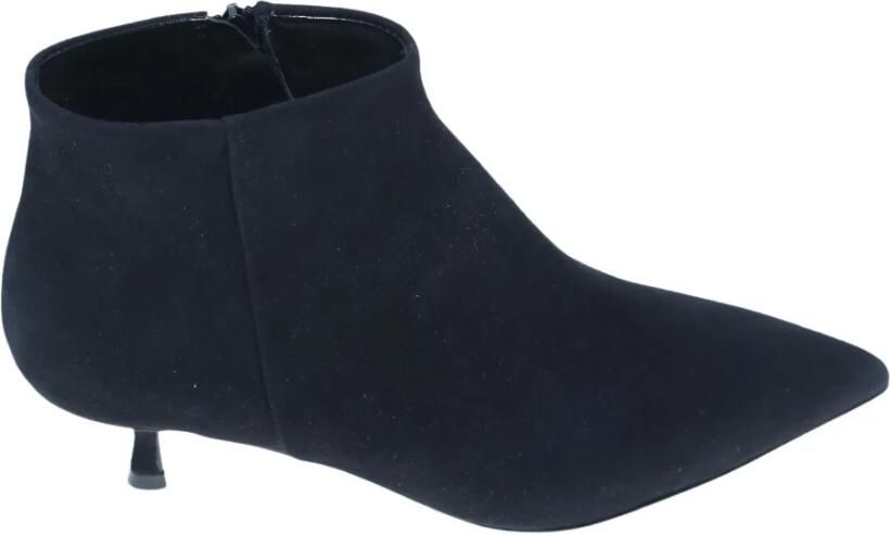 Anna F. Tronchetto Enkellaars - Foto 2