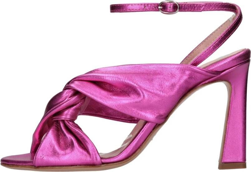 Anna F. Sandalen Fuchsia