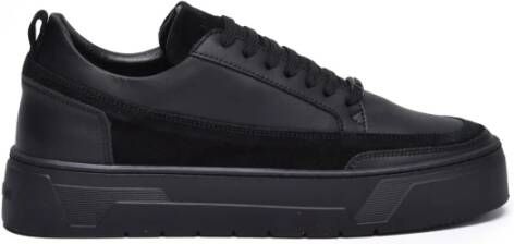 Antony Morato Suede Sneakers met Rubberen Zool