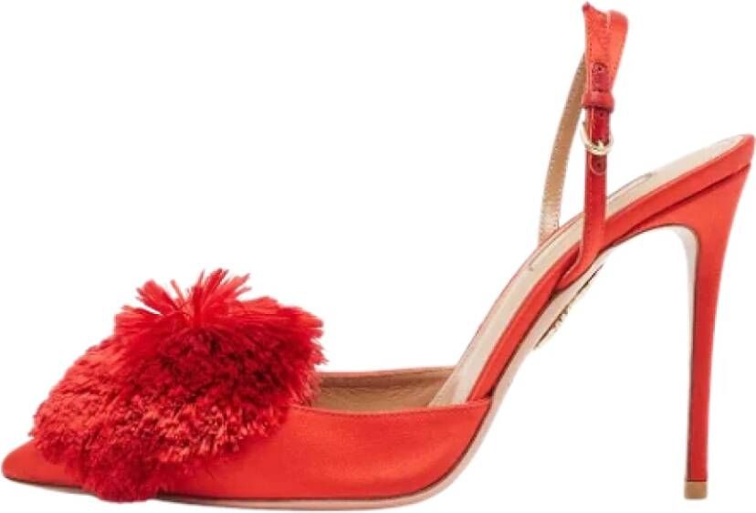 Aquazzura Pre-owned Satin heels Red Dames