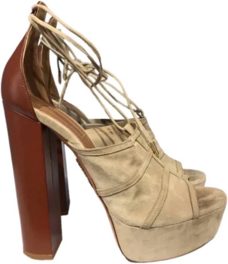 Aquazzura Pre-owned Suede sandals Beige Dames