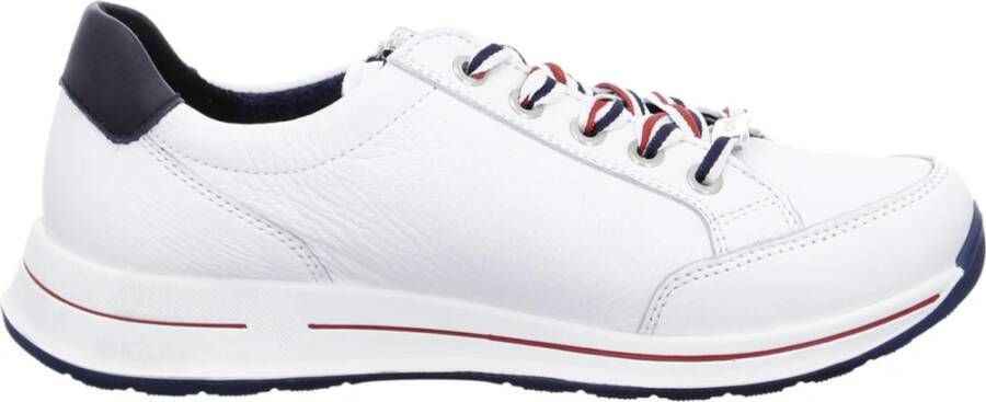 ara Osaka Sneaker
