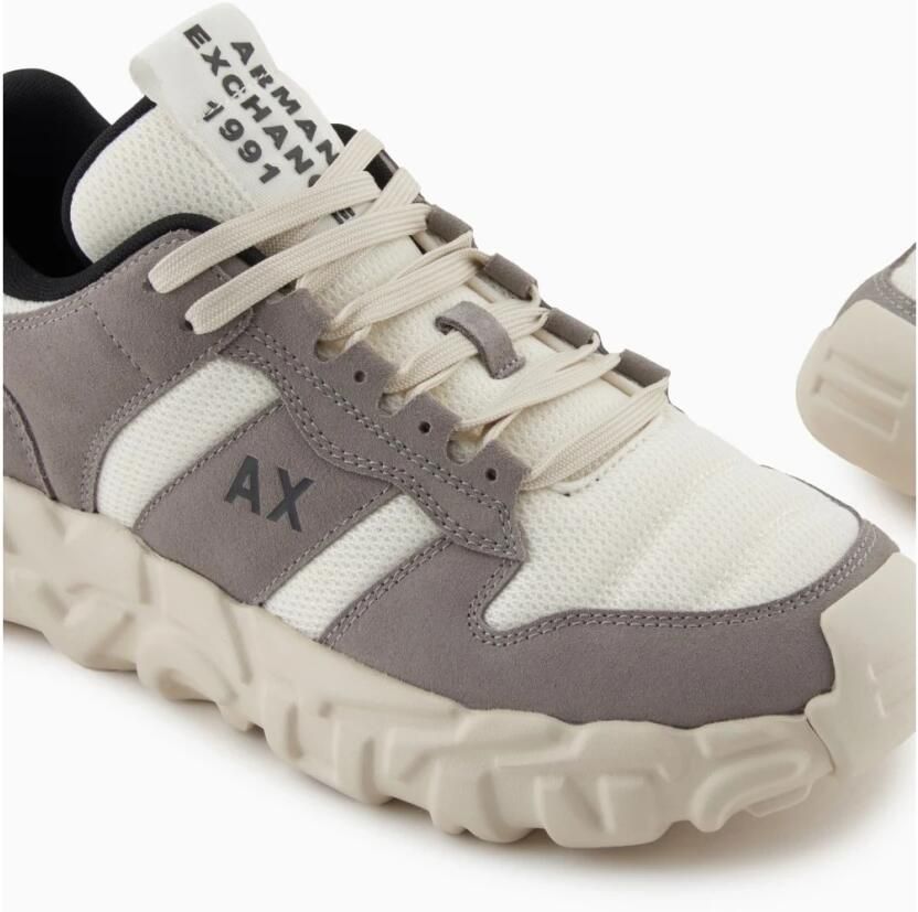 Ar i Exchange Sneakers