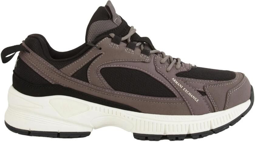 Ar i Exchange Sneakers