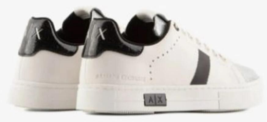Armani Exchange Stijlvolle Leren Sneakers met Metallic Details White Dames - Foto 2