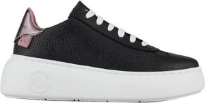 Armani Exchange Sneakers Zwart Dames