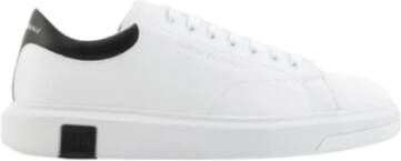 Armani Exchange Witte Leren Sneakers Stijlvol Ontwerp