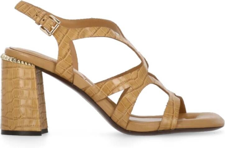 ASH Beige leren hakken met enkelband
