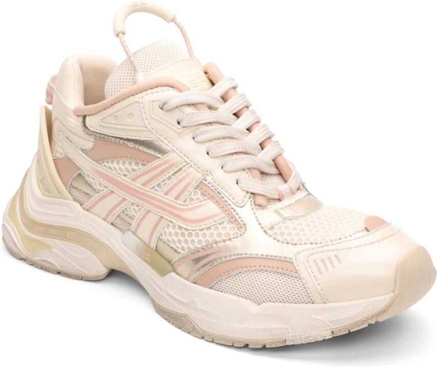 ASH Sneakers Race