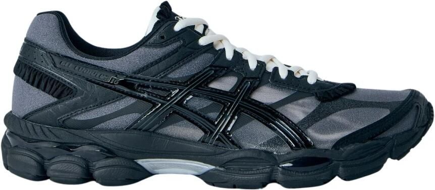 Asics Gel-Cumulus 16 Sneakers