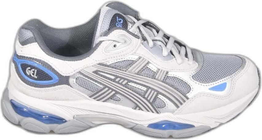 Asics Sneakers