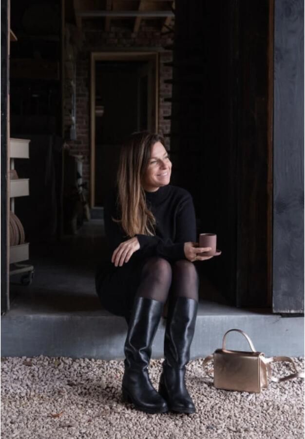 Atelier Content Gepolijste leren iconische laars