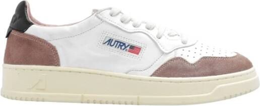 Autry Vintage-geïnspireerde leren sneakers met iconische groene hak Beige Dames