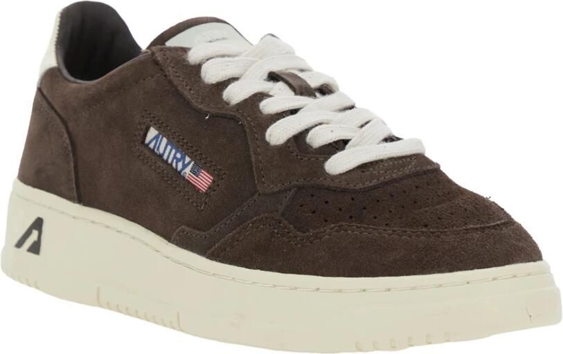 Autry Bruine Suède Veterschoenen
