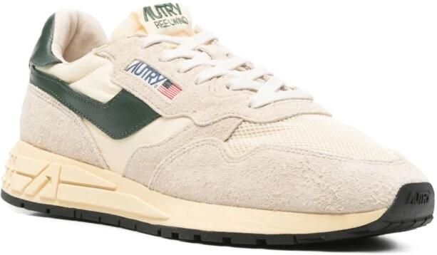 Autry Beige Sneakers voor een stijlvolle look