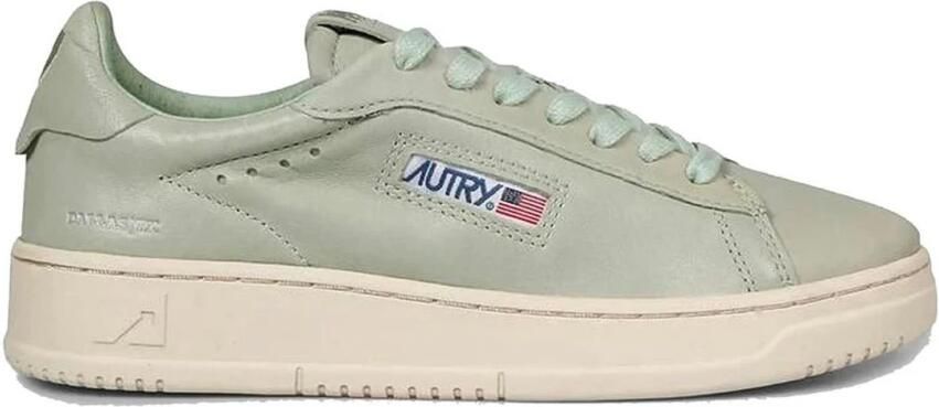 Autry Groene leren sneakers met vintage stijl