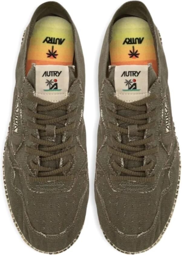 Autry Groene Zijde & Nylon Platte Schoenen