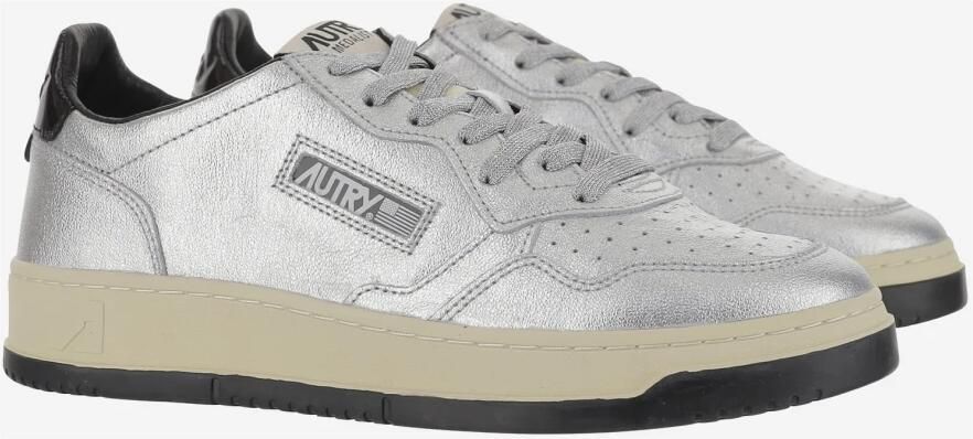 Autry Lage Leren Sneakers Unisex Zilver Zwart
