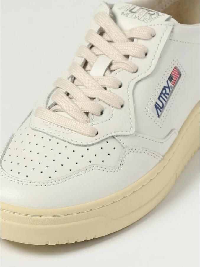 Autry Witte Sneakers met Logoinzetstukken - Foto 2
