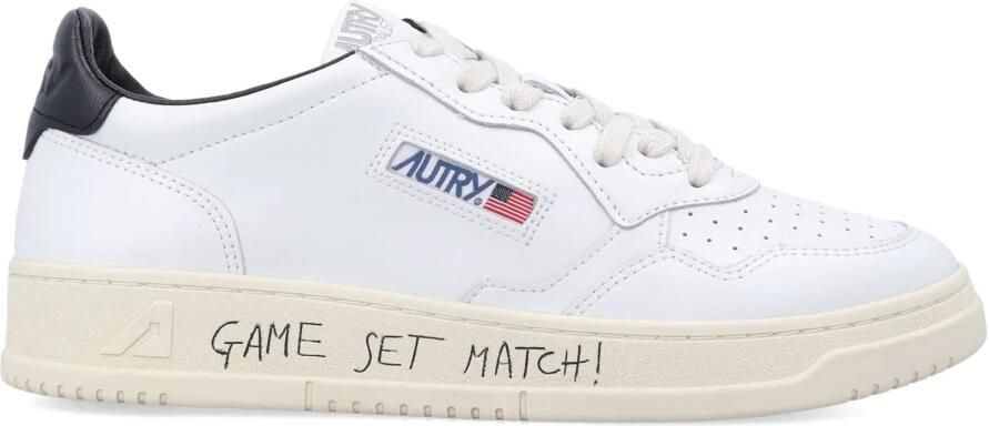 Autry Low Medalist Sneakers