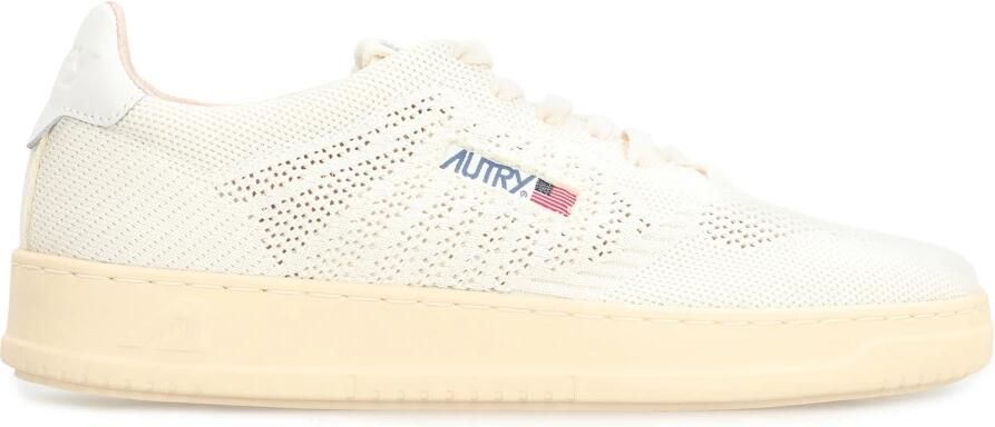 Autry Low-Top Sneakers Easeknit Low-Top Sneakers With Textured Finish in beige - Foto 3