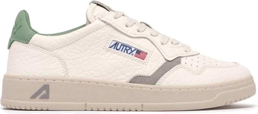 Autry Medalist Low Leather Sneaker