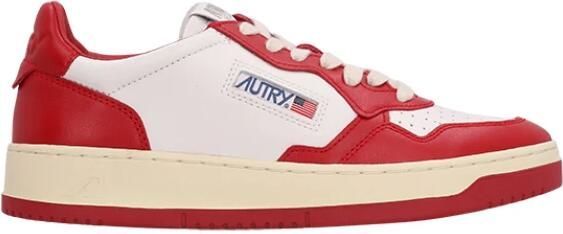 Autry Medalist Low Leather Sneakers