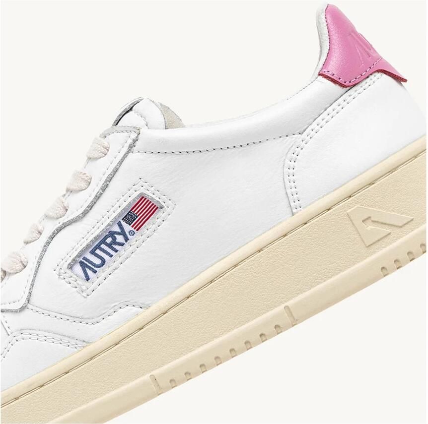 Autry Medalist Low Sneakers