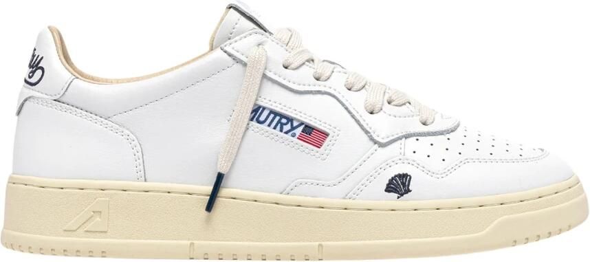 Autry Medalist Low Sneakers