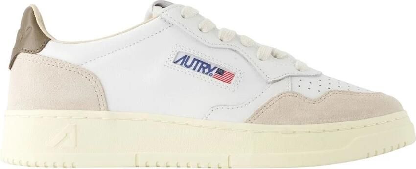 Autry Medalist Low Sneakers