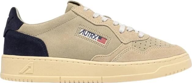 Autry Medalist Low Sneakers