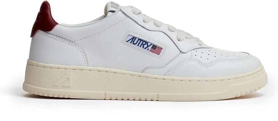 Autry Medalist Low Sneakers