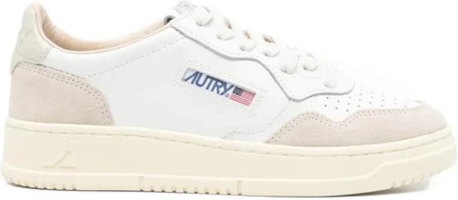 Autry Medalist Low Sneakers