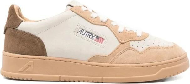 Autry Medalist Low Sneakers