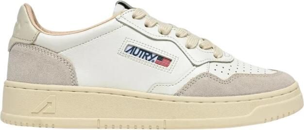 Autry Medalist Low Sneakers