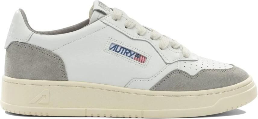 Autry Medalist Low Sneakers