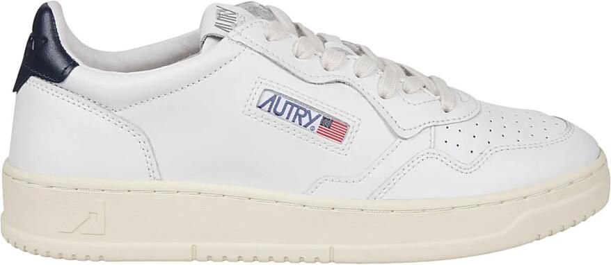 Autry Medalist Low Sneakers