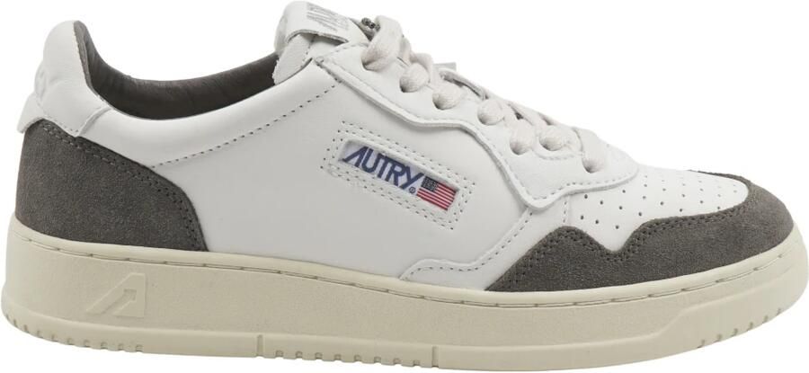 Autry Medalist Low Sneakers